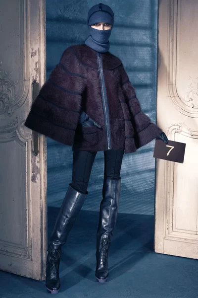 Look 5